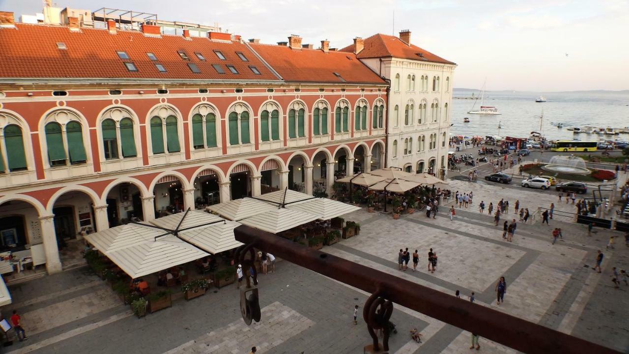 Loft At Republic Square Daire Split Dış mekan fotoğraf